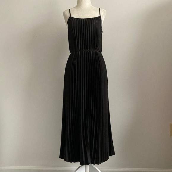 Sam Edelman Black Pleated Midi Dress - Picture 6 of 13
